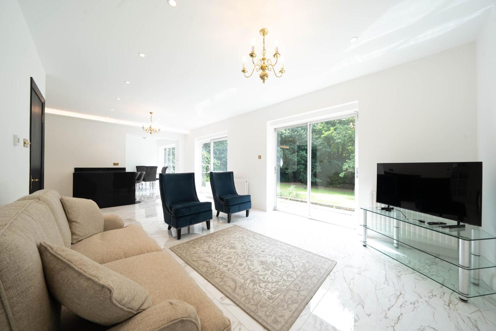 Villa House On The Hill Harrow on the Hill Exterior foto